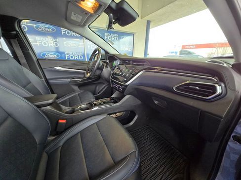 Used 2023 Chevrolet Bolt EUV Premier image 25