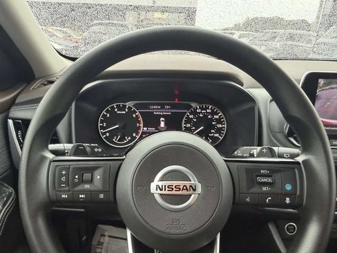 Used 2021 Nissan Rogue SV AWD/4WD image 19