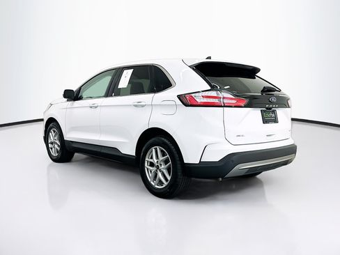 Used 2024 Ford Edge SEL AWD/4WD image 5
