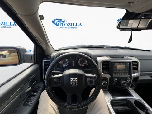 Used 2017 RAM 1500 Big Horn RWD image 9