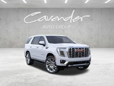 New 2026 GMC Yukon Denali w/ Denali Reserve Package AWD/4WD image 1