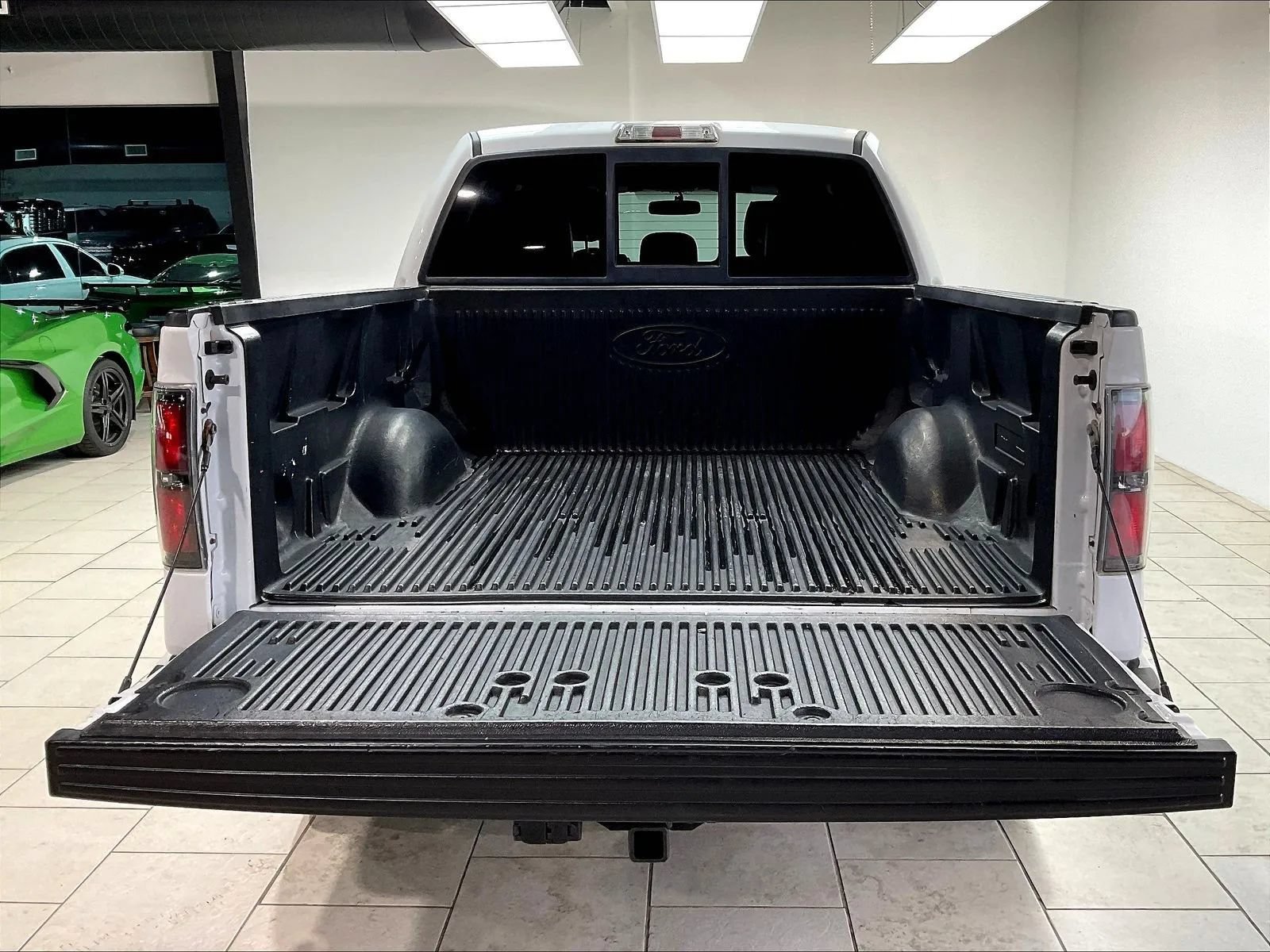 Used 2014 Ford F150 FX4 w/ Equipment Group 402A Luxury AWD/4WD image 30