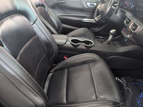 Used 2025 Ford Mustang Premium RWD image 24