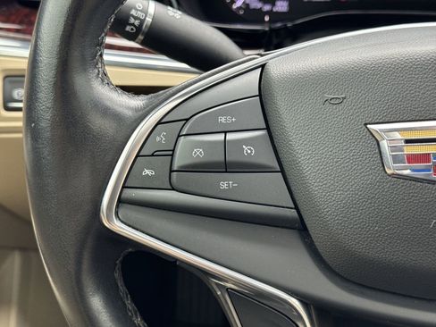 Used 2019 Cadillac XT5 Luxury image 19