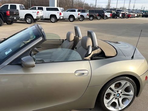 Used 2004 BMW Z4 3.0i image 57