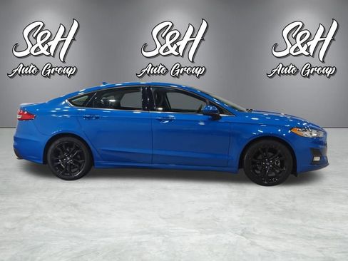 Used 2019 Ford Fusion SE w/ Equipment Group 151A FWD image 18