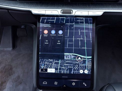 Used 2023 Lucid Air Pure image 6