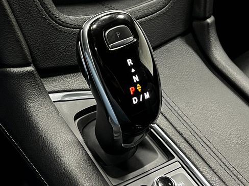 Used 2020 Cadillac XT6 Premium Luxury AWD/4WD image 34