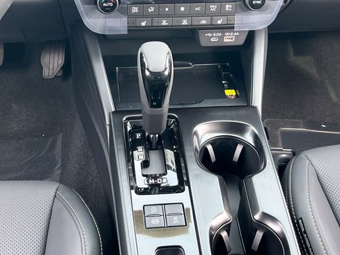 New 2026 Subaru Outback Limited image 19