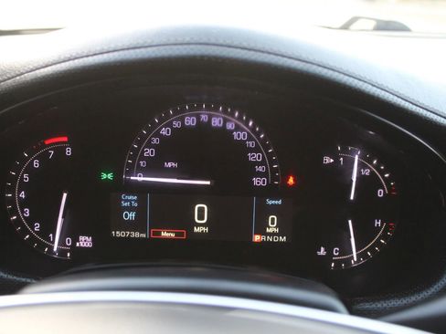 Used 2019 Cadillac XTS Luxury image 13