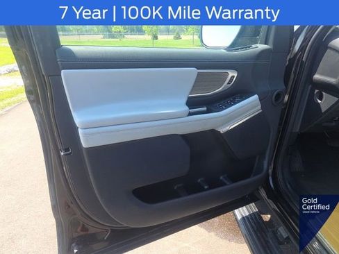 Used 2025 Ford Expedition Max Platinum w/ Driver's Package AWD/4WD image 34