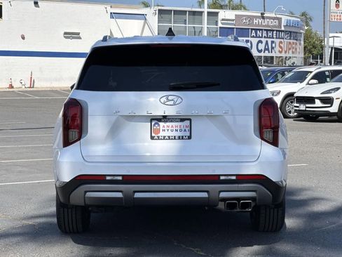 Used 2023 Hyundai Palisade SEL image 4