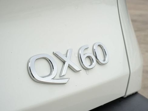 Certified 2023 INFINITI QX60 Pure FWD image 18