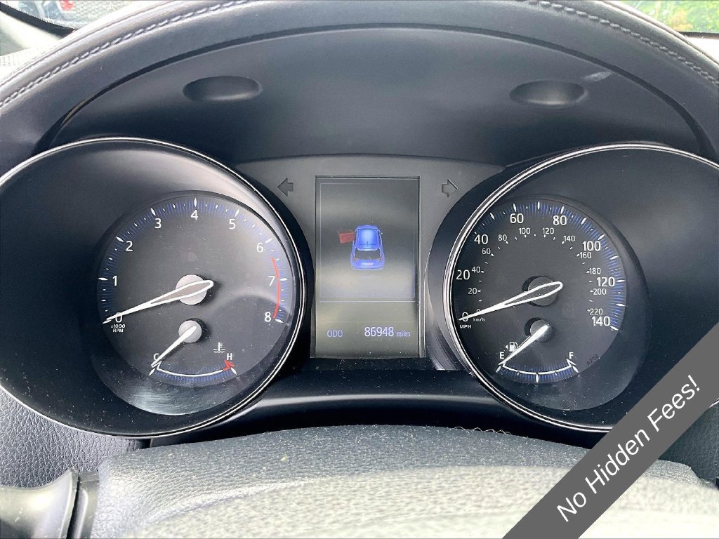 Used 2019 Toyota C-HR LE FWD image 15