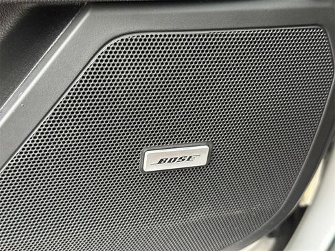 Used 2016 Cadillac XTS Luxury image 16