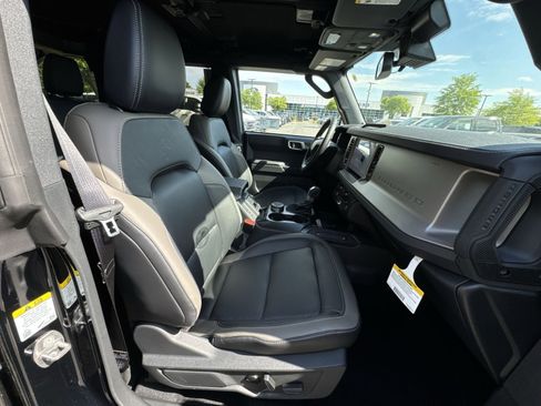 New 2026 Ford Bronco Outer Banks AWD/4WD image 26