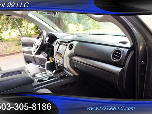 Used 2015 Toyota Tundra SR5 w/ TRD Off Road Package AWD/4WD image 18