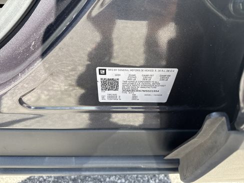Used 2021 Chevrolet Blazer LT FWD image 8