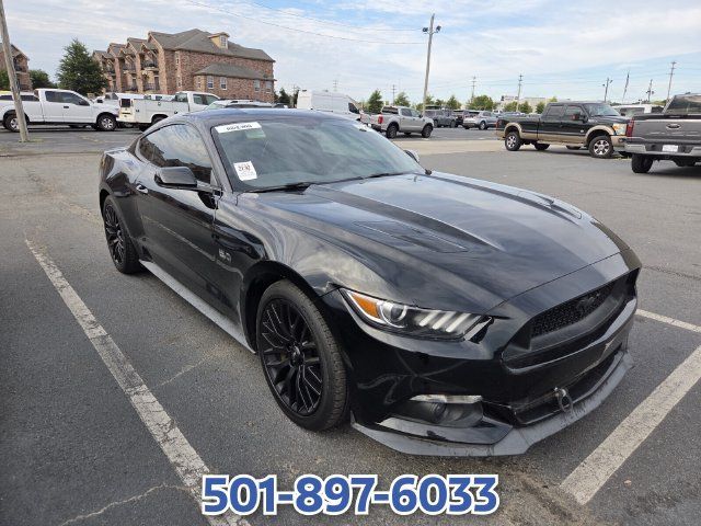 Used 2017 Ford Mustang GT w/ GT Performance Package RWD image 3