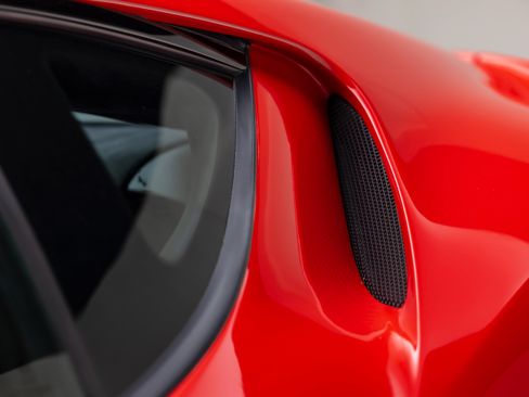 Used 2020 Ferrari 812 Superfast RWD image 17