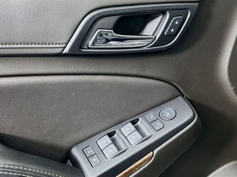 Used 2020 Chevrolet Tahoe LT image 9