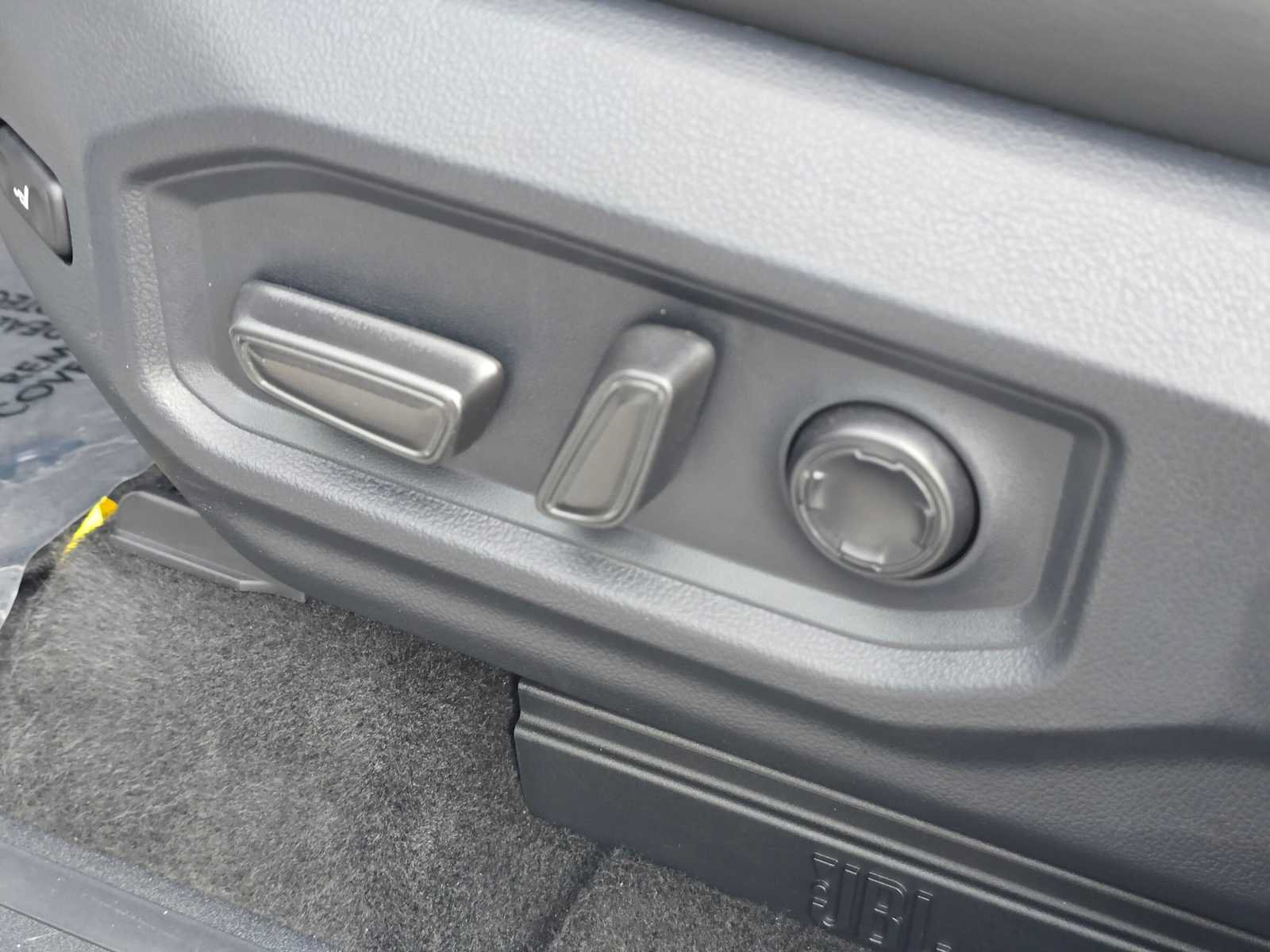 Certified 2026 Toyota Tundra Platinum AWD/4WD image 25
