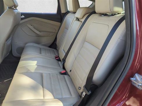 Used 2019 Ford Escape SEL image 22