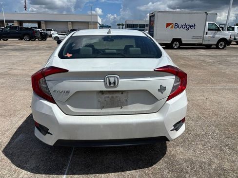 Used 2017 Honda Civic EX image 7