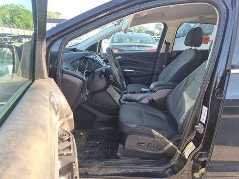 Used 2014 Ford Escape SE FWD image 9