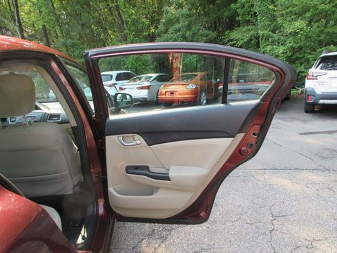 Used 2013 Honda Civic LX image 17