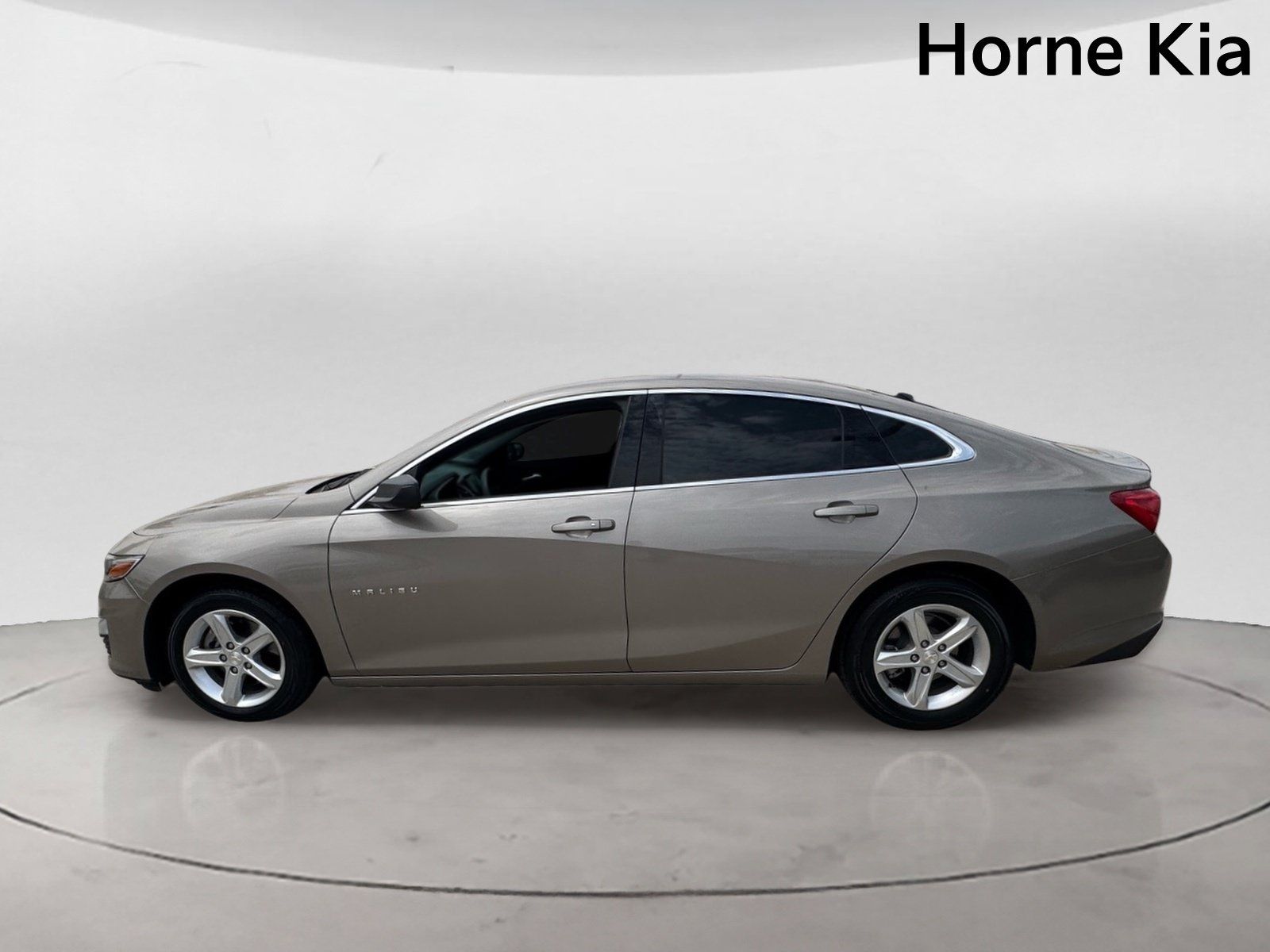Used 2023 Chevrolet Malibu LS FWD image 6