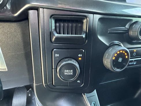 Used 2024 Ford F150 STX w/ STX Black Appearance Package AWD/4WD image 33