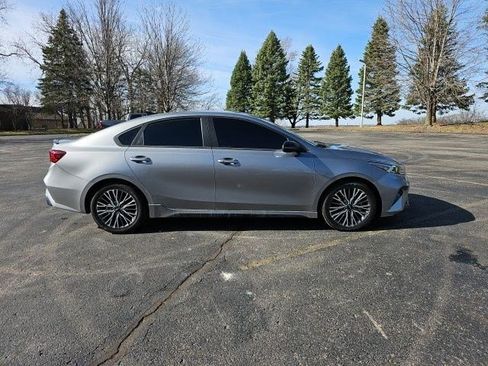 Used 2023 Kia Forte GT-Line image 7