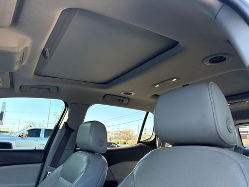 Used 2018 GMC Acadia SLT image 15