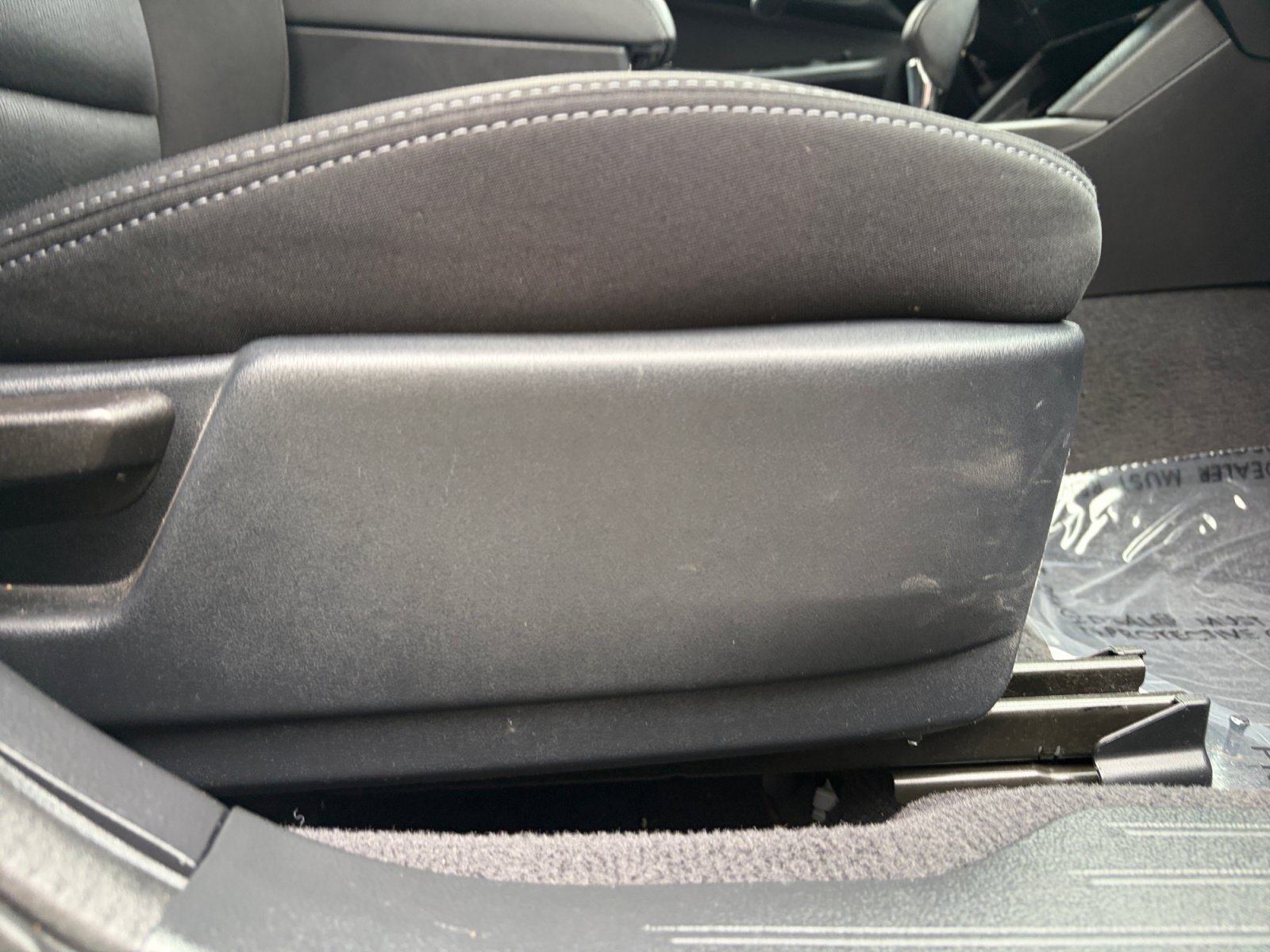 Used 2016 Subaru Legacy 2.5i Premium AWD/4WD image 32