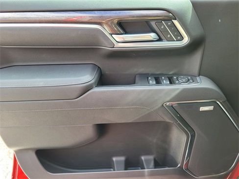 New 2025 Chevrolet Silverado 1500 LTZ w/ LTZ Convenience Package II image 21