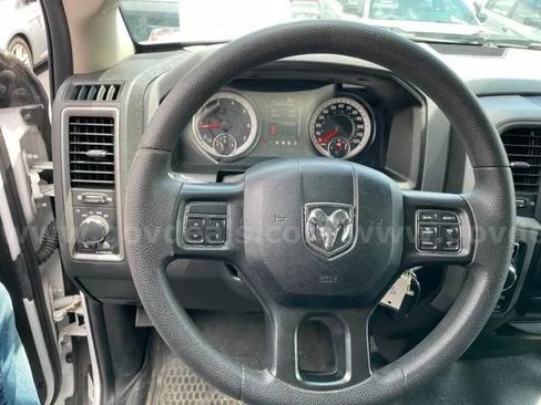 Used 2019 RAM 1500 Tradesman AWD/4WD image 23