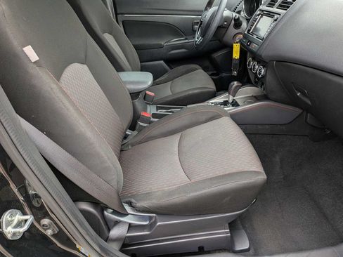 Used 2018 Mitsubishi Outlander Sport LE FWD image 19