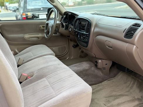 Used 2002 Toyota Tundra SR5 image 16