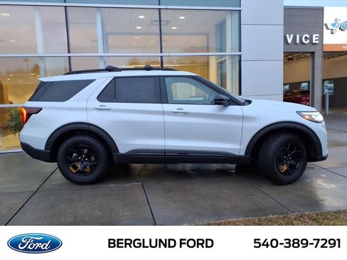 New 2026 Ford Explorer Tremor w/ Tremor Ultimate Package AWD/4WD image 4