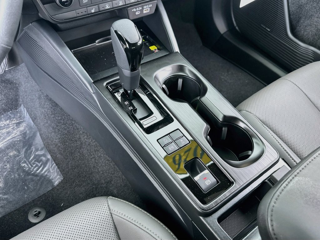 New 2026 Subaru Outback Limited AWD/4WD image 17