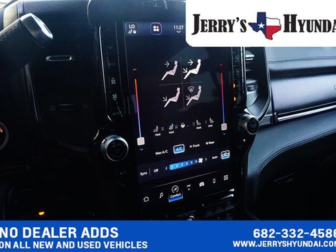 Used 2024 RAM 3500 Limited AWD/4WD image 14