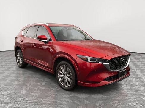 Used 2022 MAZDA CX-5 Signature AWD/4WD image 1