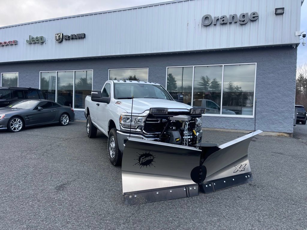 Used 2024 RAM 2500 Tradesman w/ Chrome Appearance Group AWD/4WD image 10