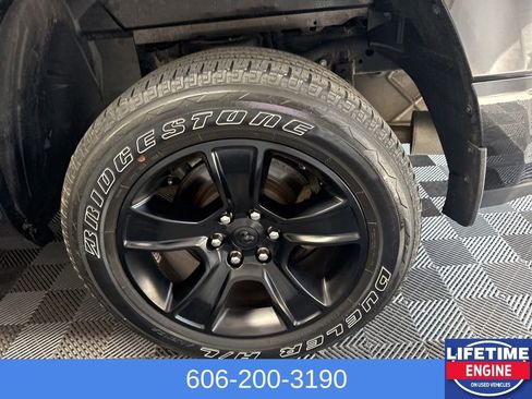 Used 2023 RAM 1500 Big Horn AWD/4WD image 14