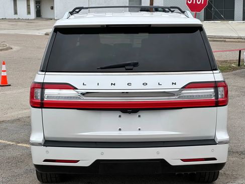 Used 2018 Lincoln Navigator L Black Label w/ Cargo Package image 5