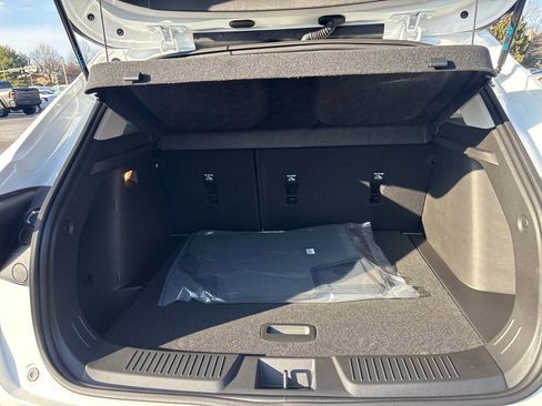 New 2026 Chevrolet Trax LT image 13