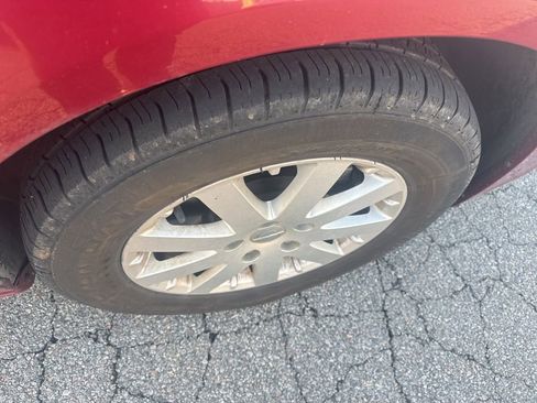 Used 2016 Chrysler Town & Country Touring image 19