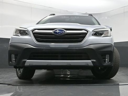 Used 2022 Subaru Outback Limited image 39