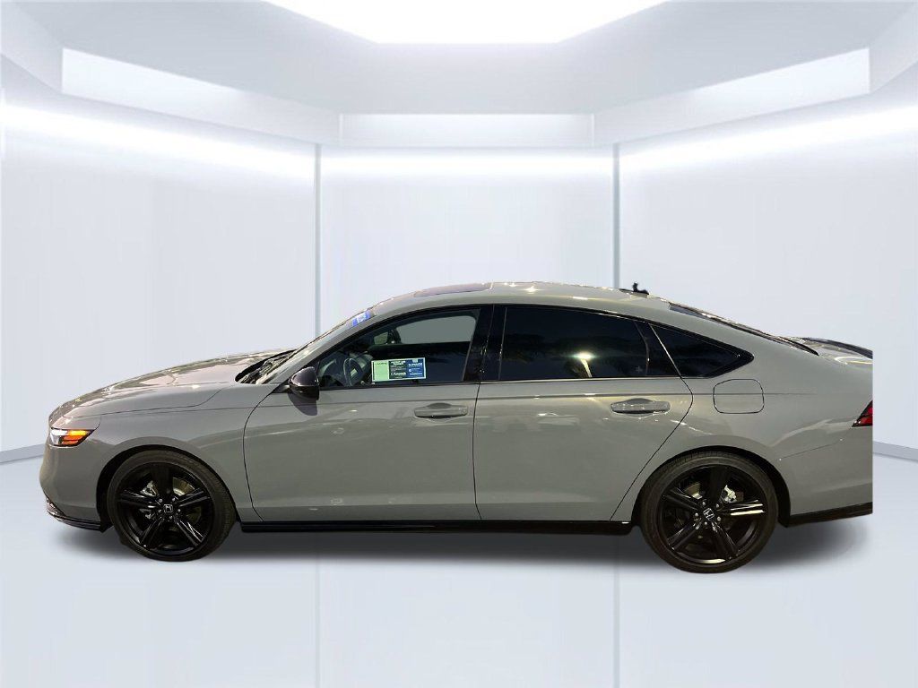 Certified 2026 Honda Accord Sport image 2